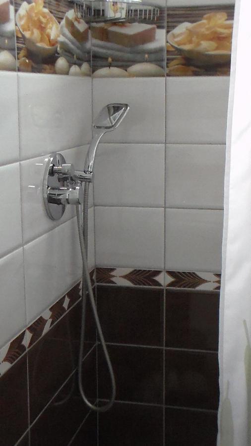 Shkoder Hotel Temali Bagian luar foto