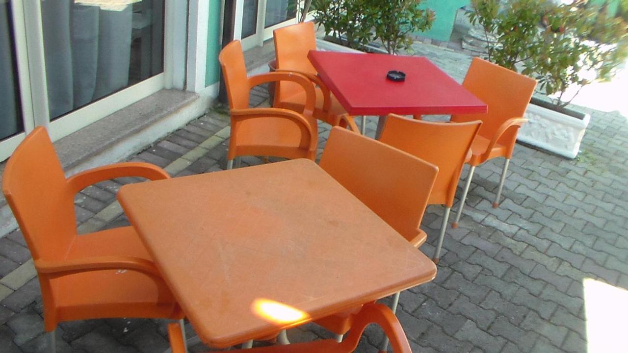 Shkoder Hotel Temali Bagian luar foto