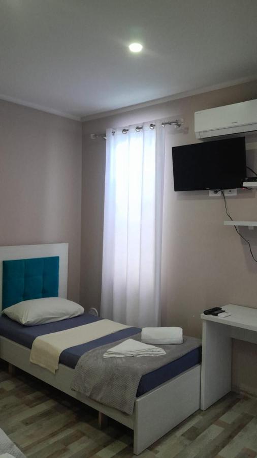 Shkoder Hotel Temali Bagian luar foto