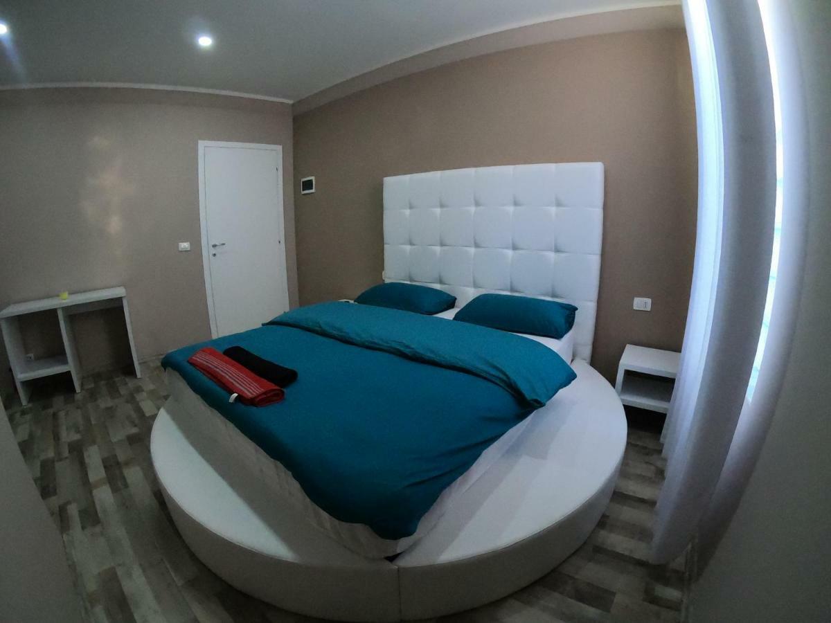 Shkoder Hotel Temali Bagian luar foto